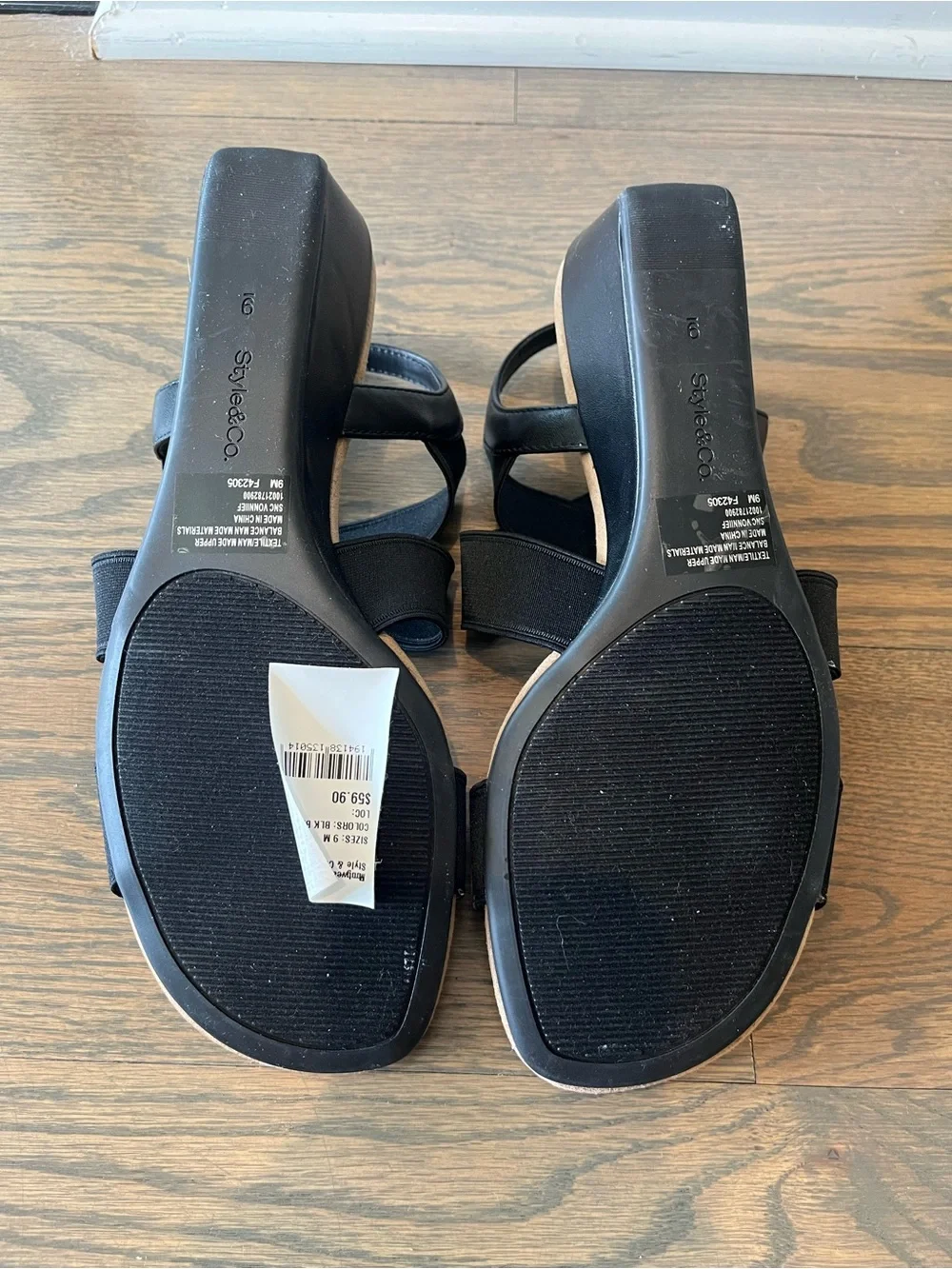New In Box Style & Co. Vonniief Black Beauty Elastic Crisscross Wedge Sandals